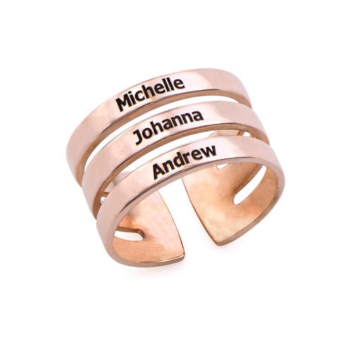 טבעת עם שמות בציפוי זהב אדום 18K - שלוש חריטות