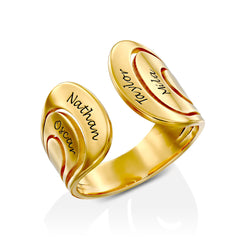 personal-hug-ring-in-gold